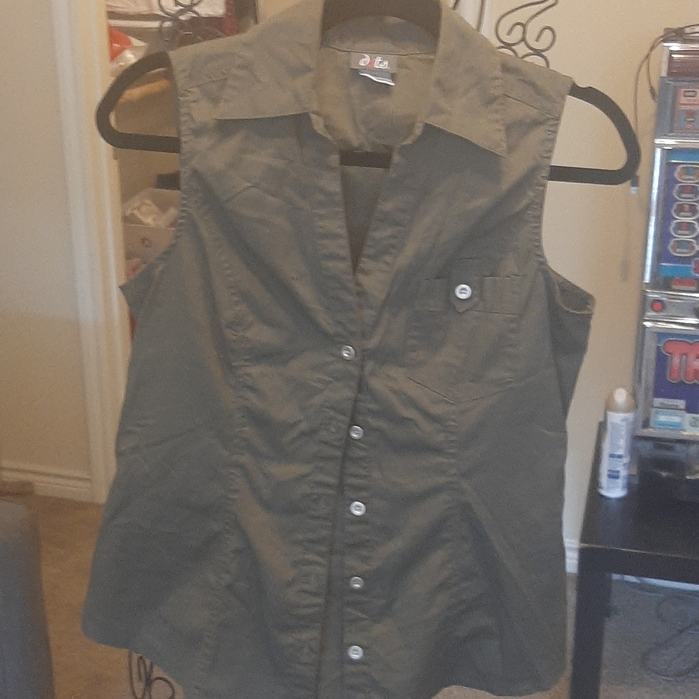 Army green sleeveless top